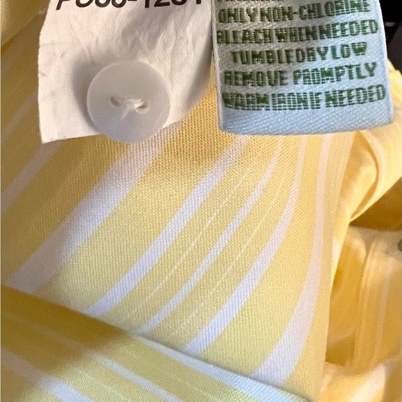 Orvis Yellow Button Down Shirt Relaxed Notched Collar - Picture 5 of 6